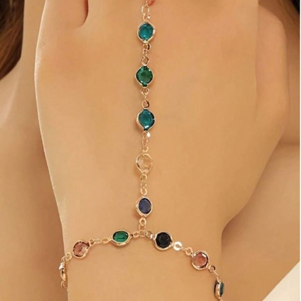 Simple & Elegant Metal Chain Finger Bracelet